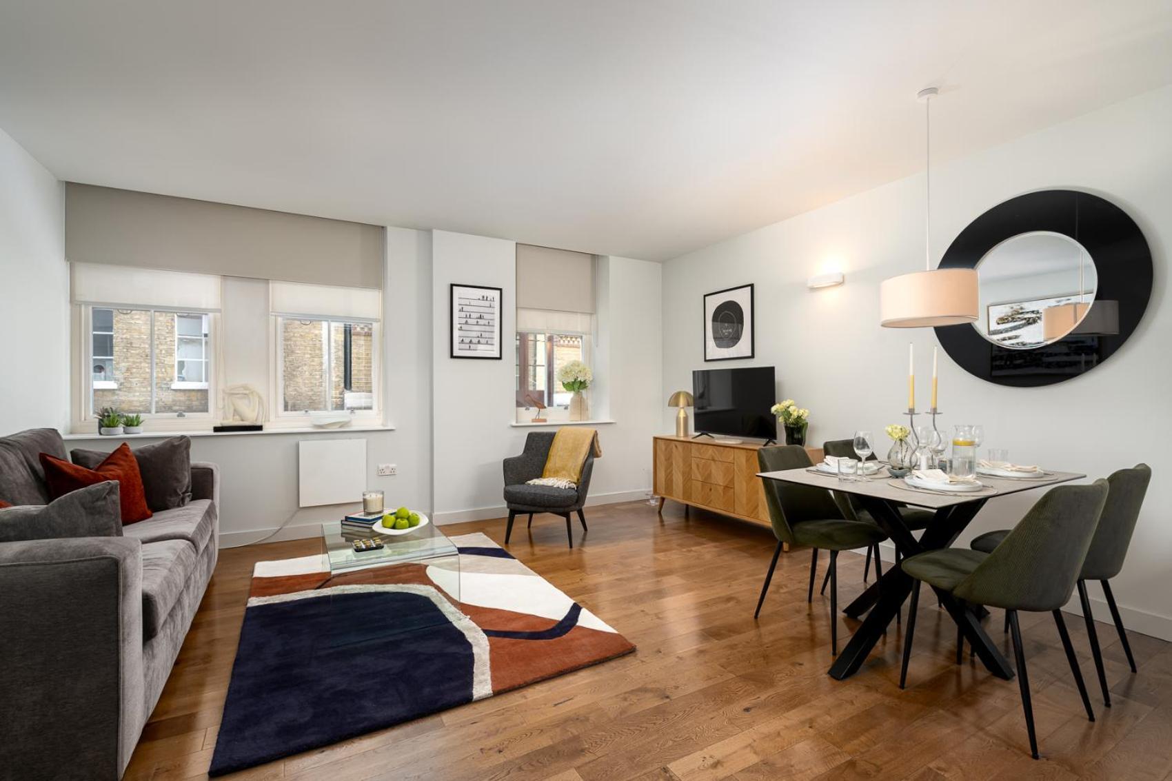 Liverpool Street I Your Apartment *