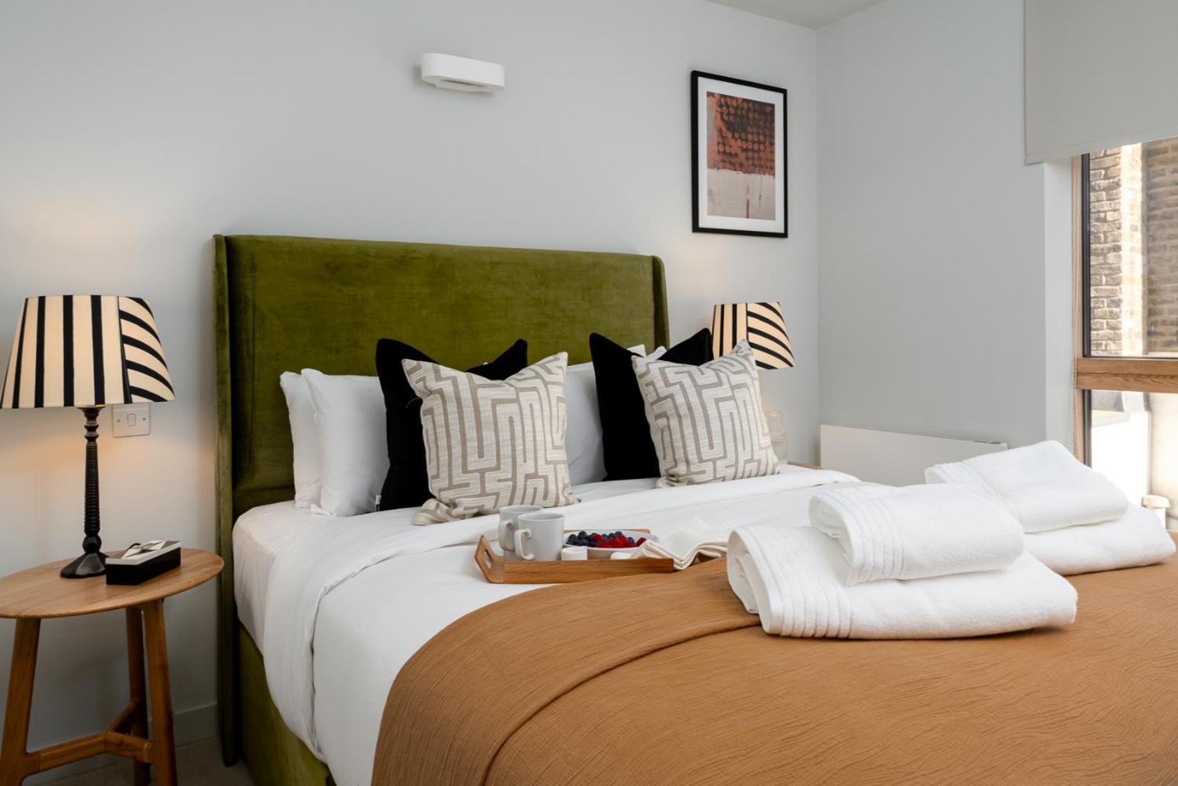 Liverpool Street I Your Appartement